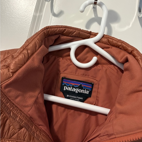 Patagonia Women’s Radalie Insulated Jacket Size Medium - Picture 3 of 10